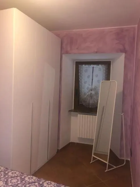 アパート デルヴィオCasa Rosaアパートメント イタリア